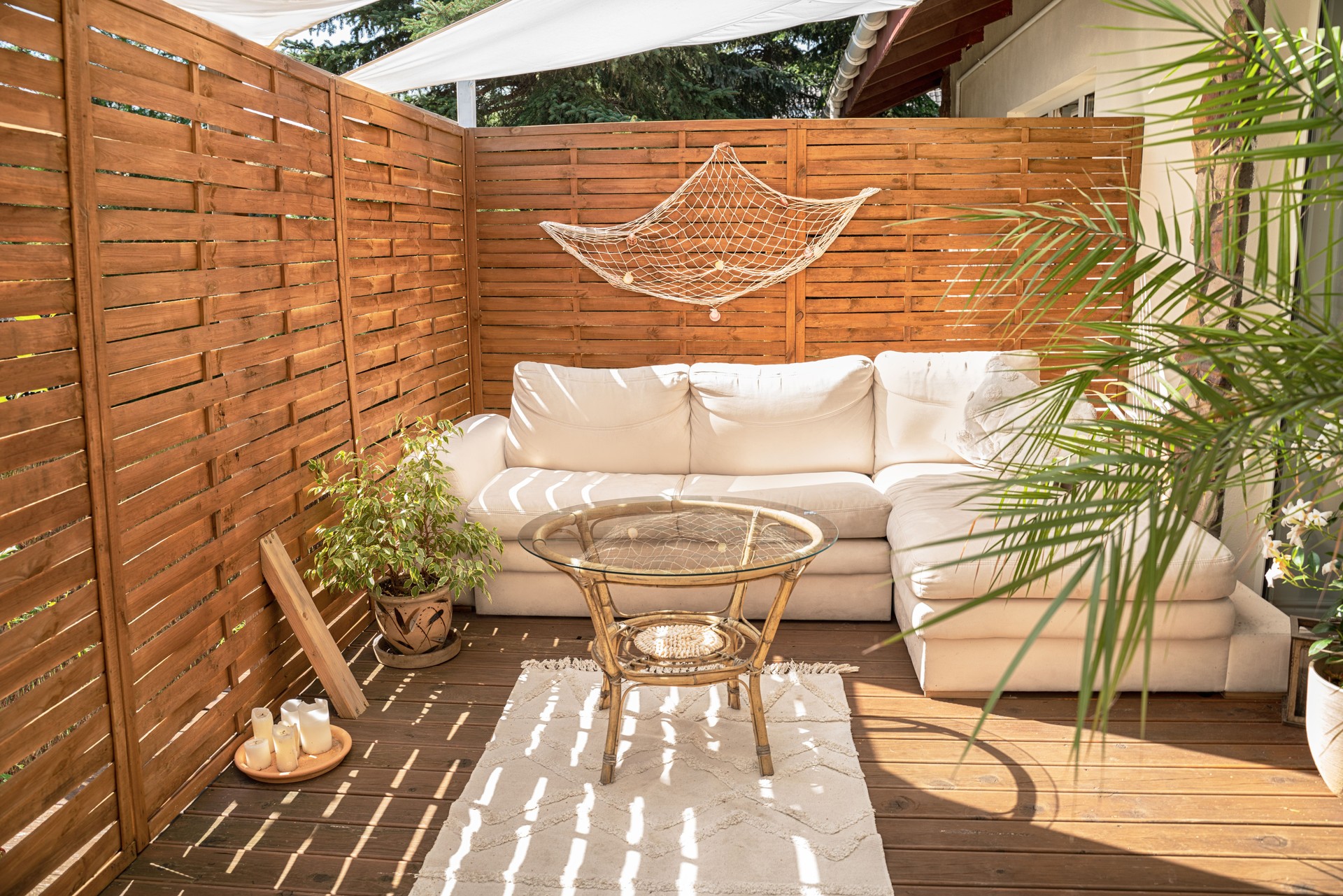 installation de pare-vue en bois